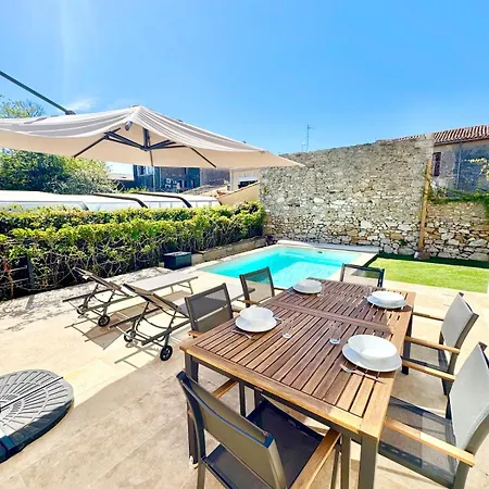 6 Pers - Piscine Privee - Climatisation 别墅